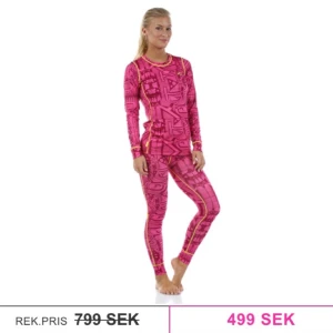  - Alldeles nytt, oöppnat underställ från Kari Traa med prislapparna kvar. Strl M. Jag köpte mitt för 750kr. Säljer för 400. 