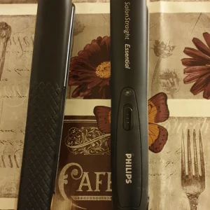  - Säljer två plattänger paket pris båda för 250kr    