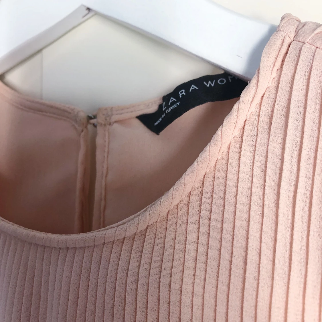 Puderrosa blus från ZARA - 90