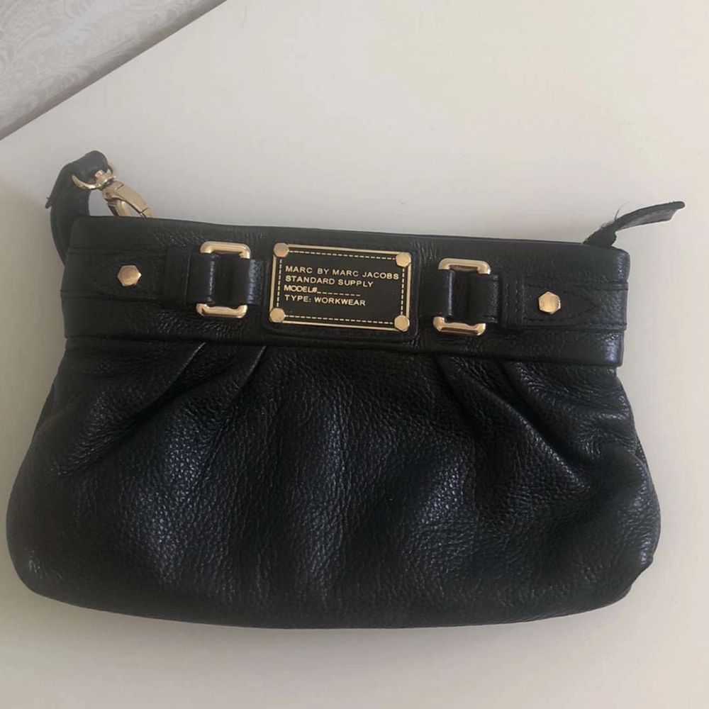 Marc Jacobs plånbok/liten väska | Plick Second Hand
