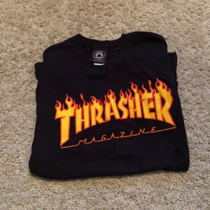 T-shirt  - Aldrig använd 