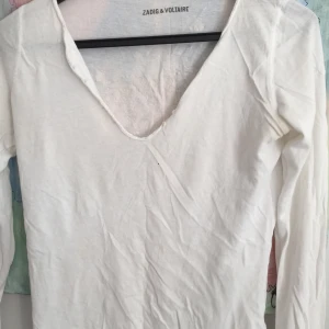 Zadig and Voltaire tröja - Zadig and Voltaire tröja , storlek S men passar även en M .