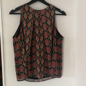 L size blouse from Mango