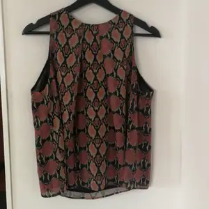 L size blouse from Mango