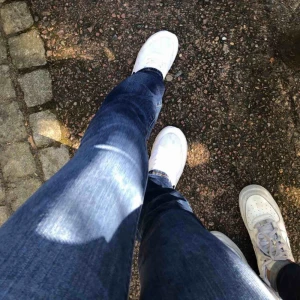  - Säljer ett par bootcut jeans från Levis, w24 passar även en 25, de är i bra skick, möts upp i Göteborg eller står köparen för frakt 
