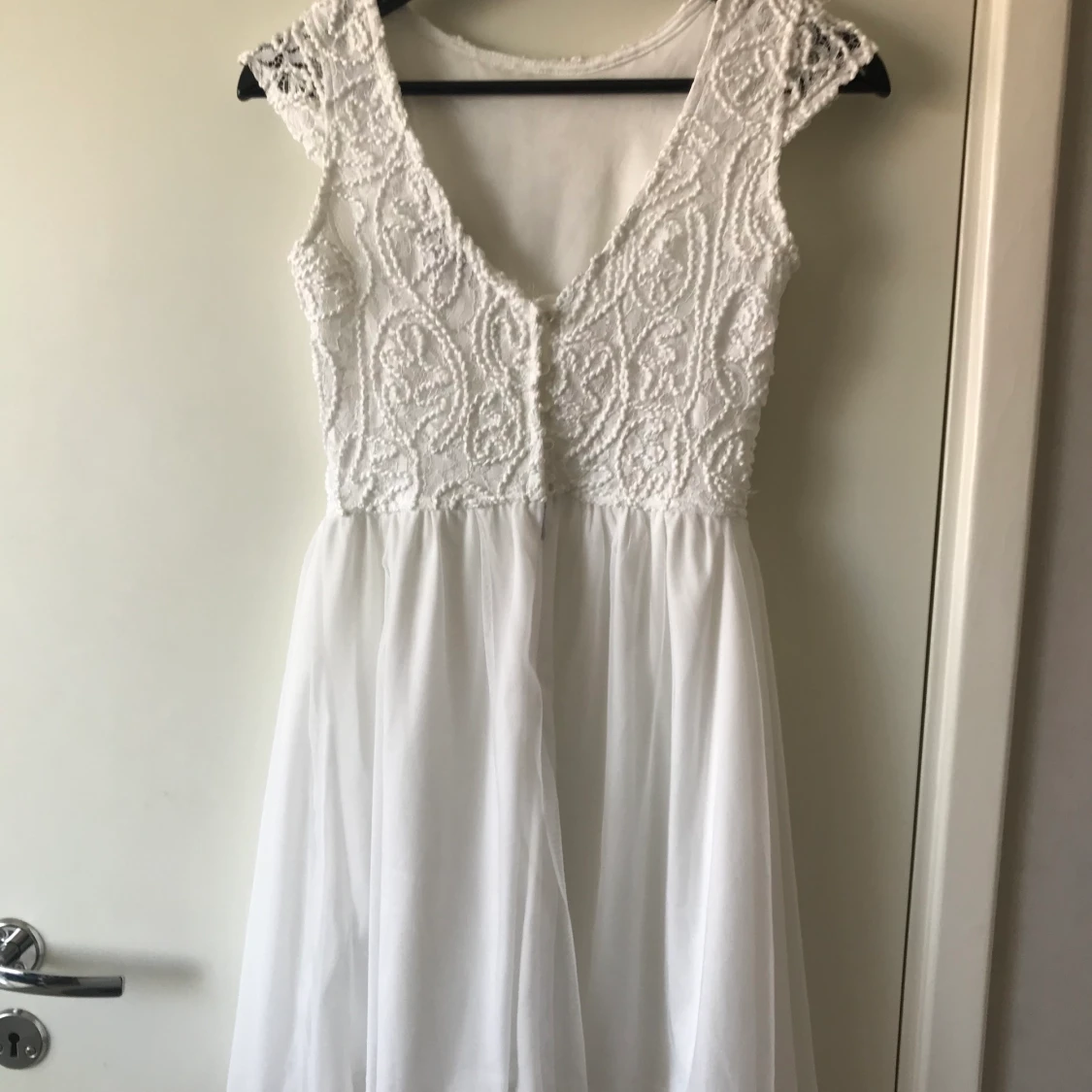 Vit studentklänning, bubbleroom, strl 34 - 90