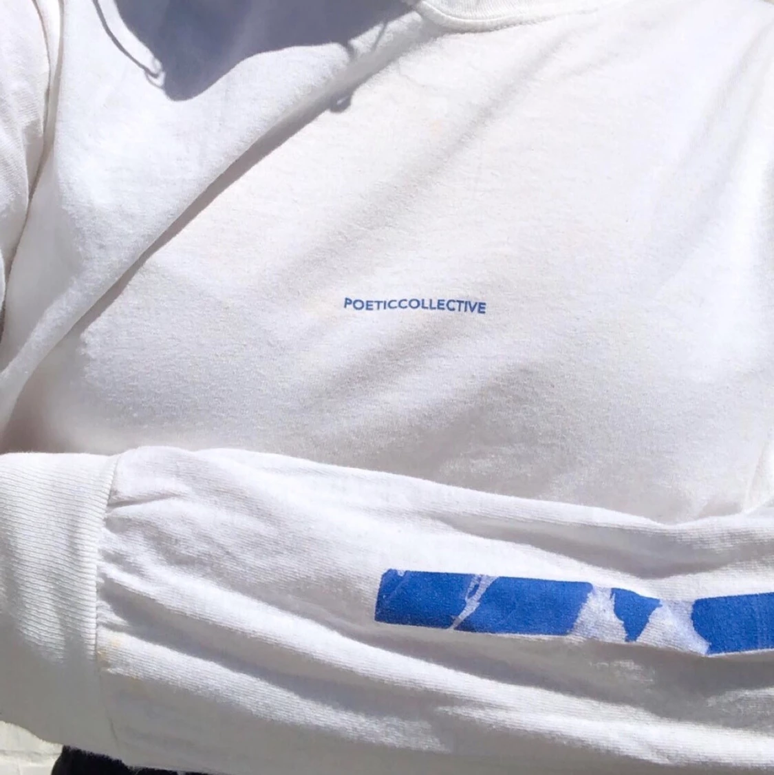 Poeticcollective longsleeve tskirt  - 90