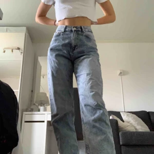  - Använda bara en gång! Köptes för 500 kr på junkyard för en månad sen, jag säljer de för 300 kr  Jag möts upp i Uppsala/jag fraktar (fraktkostnad tillkommer)