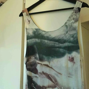  - Finaste klänningen från en liten boutique från en semester. Använd EN gång så i superfint skick och bra kvalité