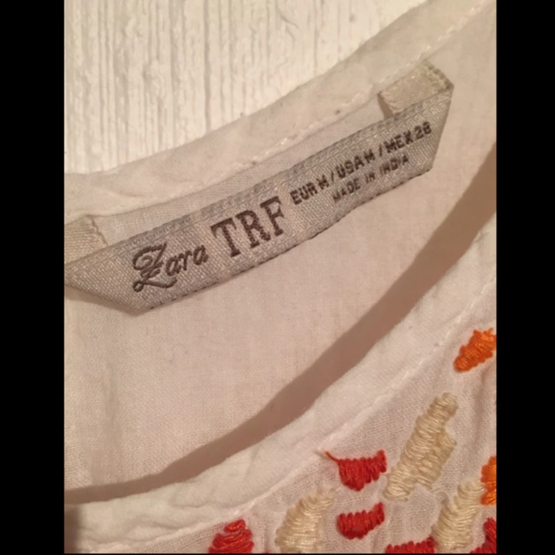 Linne med detaljer från Zara - 1420570200