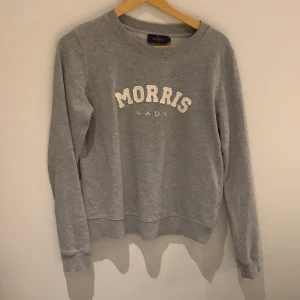 Sweatshirt - Perfekt julklapp. Eller bra användning g av i vardagen. ANVÄND MAX 10 ggn