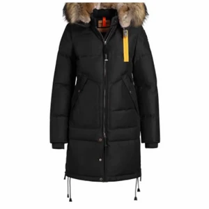 Parajumper long bear! - Parajumper long bear! Inte använd pågrund av fel storlek, orginalpriset ligger på 9 999kr men budet ligger nu bara på 4000 kr!! 