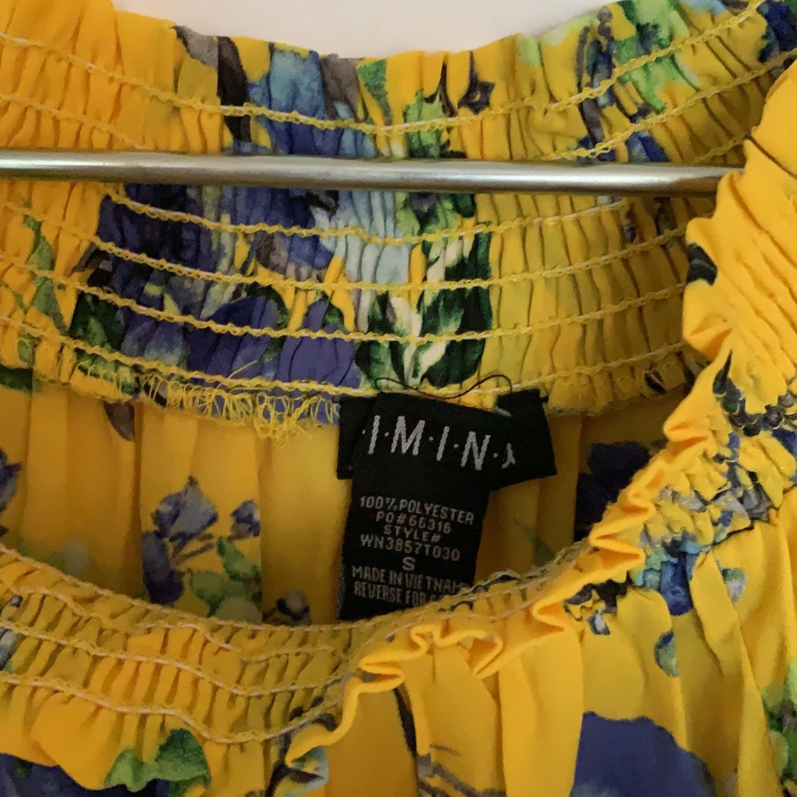 Gulblommig topp (strl S)  - 91