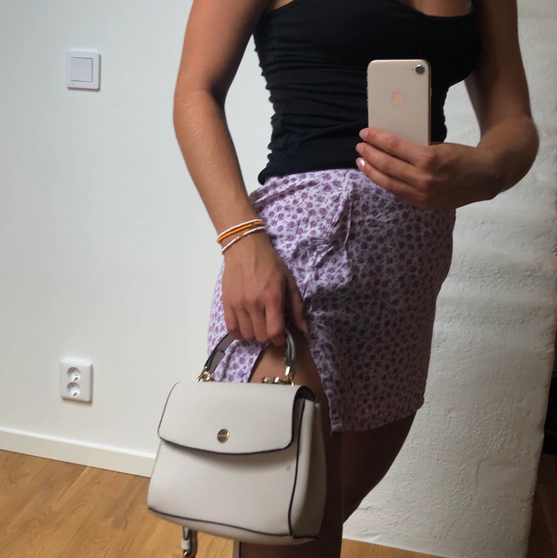 Ljusrosa väska från bershka  - 91