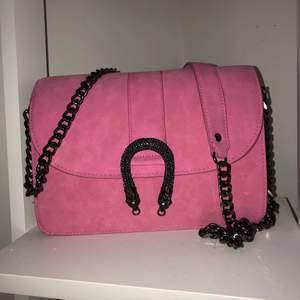 En fin rosa väska från Gina tricot🎀