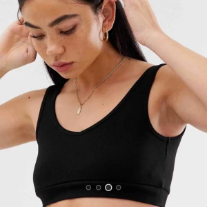  - Topp från Asos, säljer pga för liten. Använd 1-2ggr, köparen står för frakt🌹