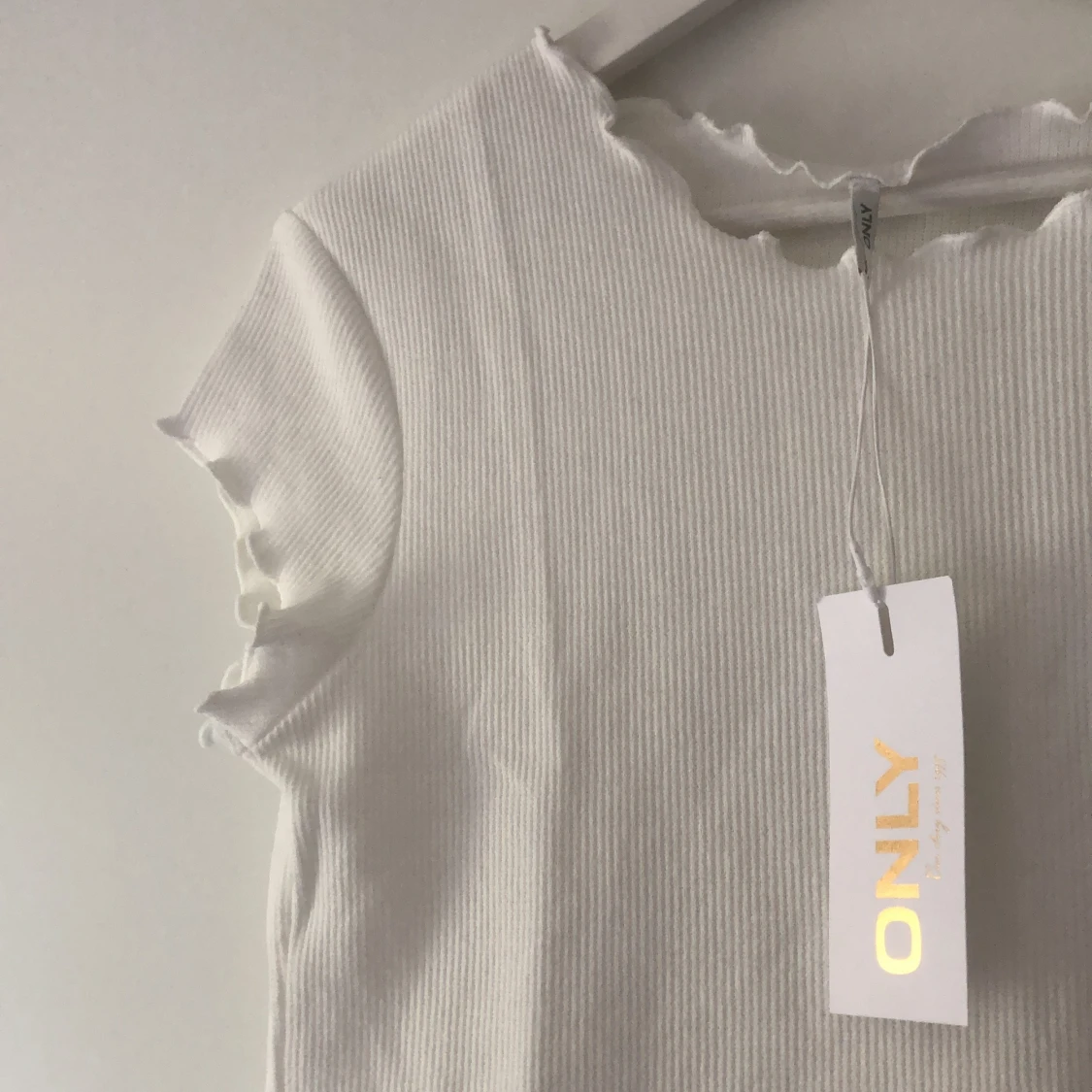 Vit topp/t shirt - 90