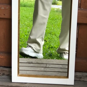 Beiga raka byxor - En favorit som nu inte använts mer 🥺 därefter säljs. Super fin passform med raka ben och super snyggt till chunkysneakers!! Ledande bud 250 + frakt. Betalning via swish 🌻