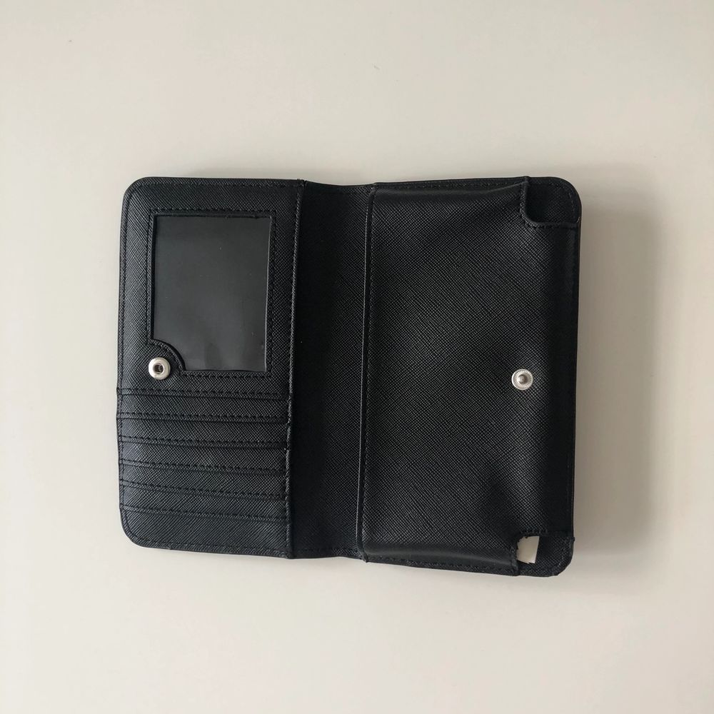 Plånbok/Mobilhållare | Plick Second Hand