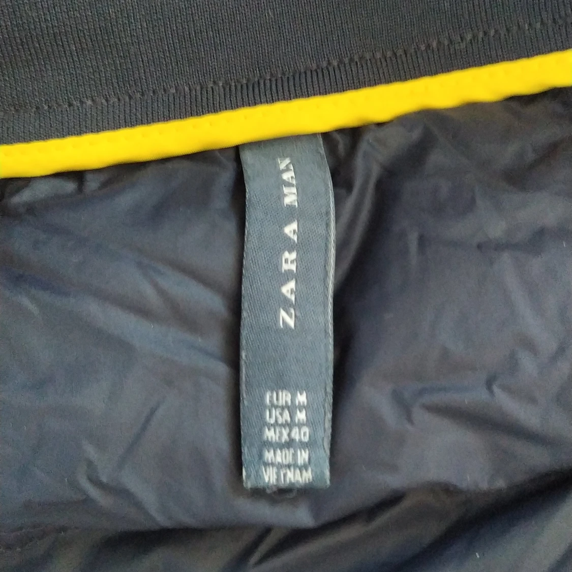 Zara man size m  - 90