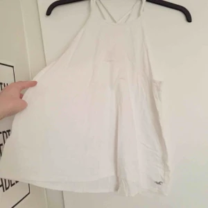  - Med cool rygg. Passar även mig med strl S. 📬 Frakt 42 kr