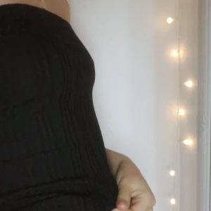 Tube-top - Tube-top i fint skick, ribbad från primark i storlek S-M