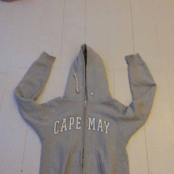 Champion zipper hoodie vintage. Size L barn. Köpt  för 300kr. Bra skick. Hoodies.