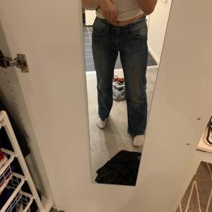 Snygga vintage jeans 