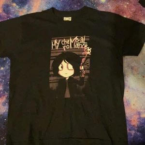 Mcr t-shirt - Mcr t-shirt storlek S. 100kr :)