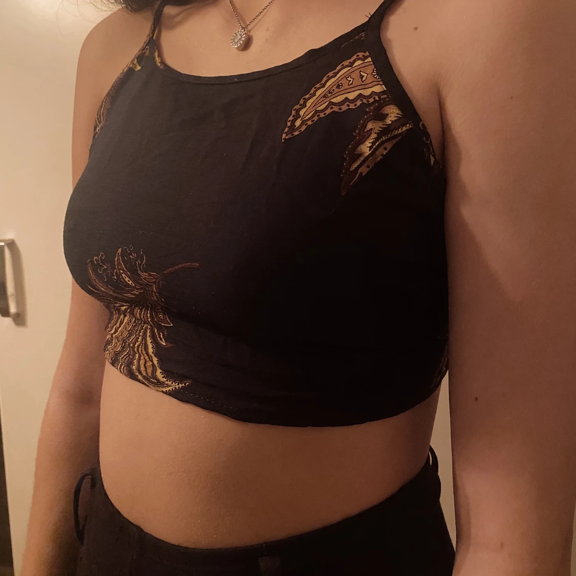 Topp med knytning i ryggen - 90