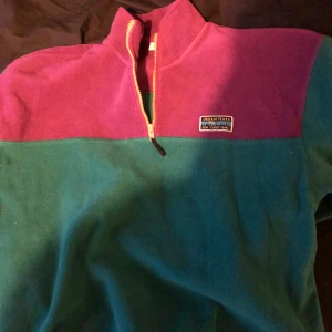 Tröja - Tröja från junkyard, skriv privat om du vill ha fler bilder:)100+frakt