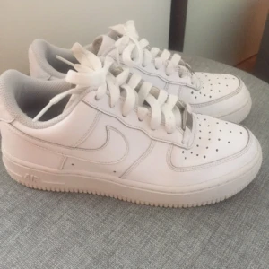  - Sparsamt använda, i bra skick!