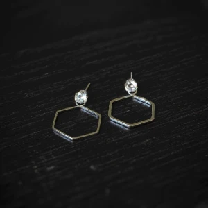  - material : nickel, rodium