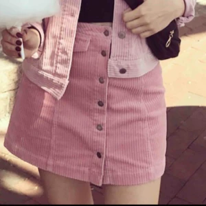  - Kjol från HM Sparsamt använd.  