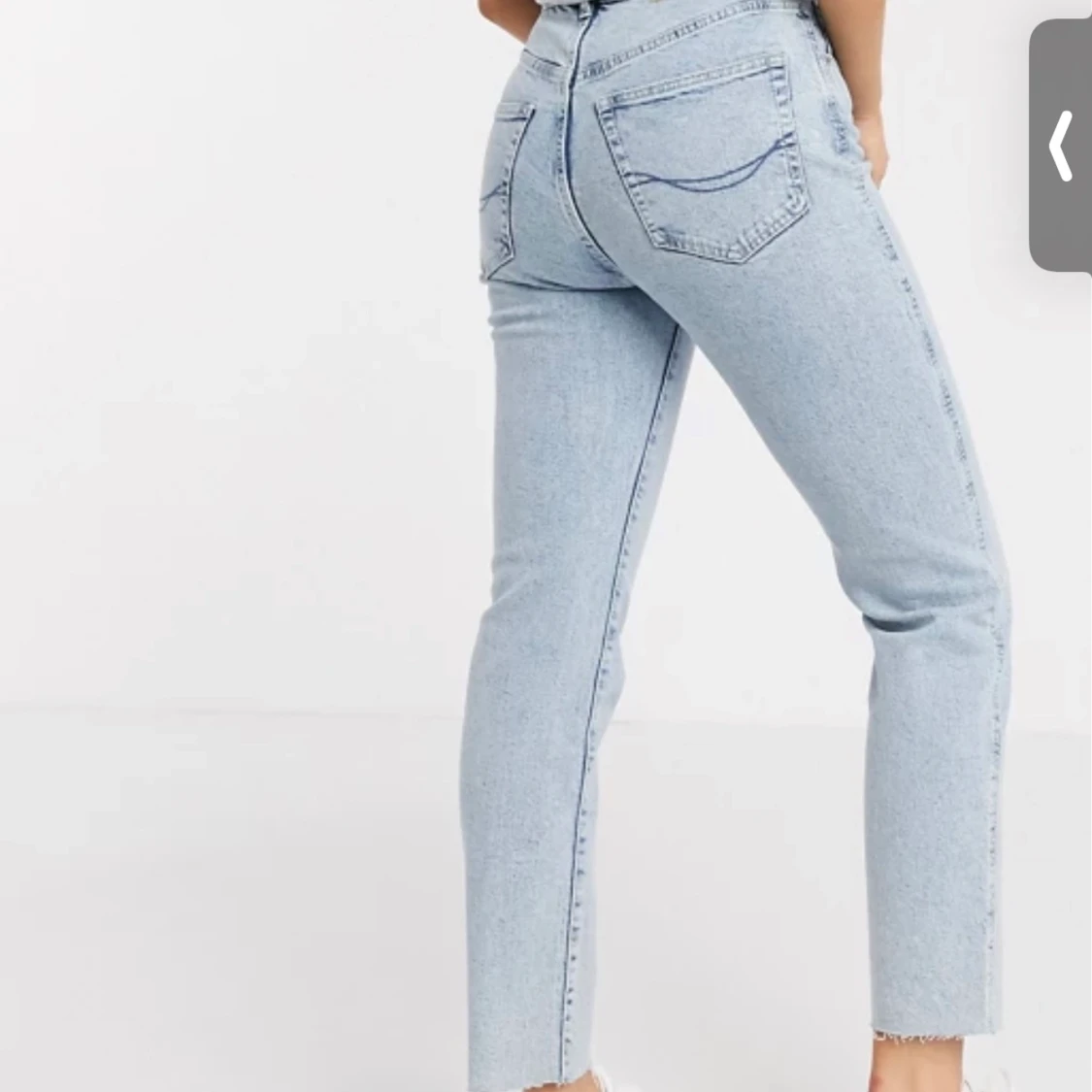 Pull and bear mom jeans - 90