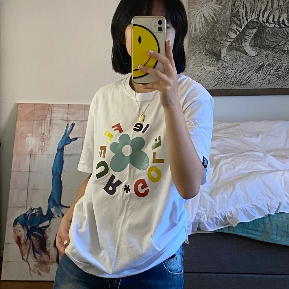 white golf le fleur tee in mint condition, size S. T-shirts.