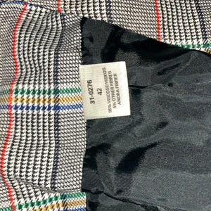 En kavaj och en skjort  - Begagnade hämta dem bara om ni. Ill