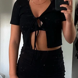 Svart knytt topp - Svart knytt topp