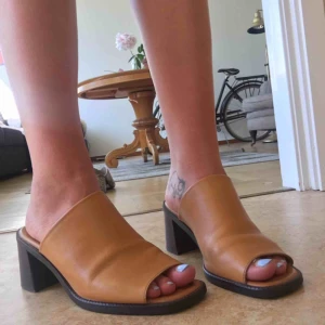  - Frakt tillkommer💙