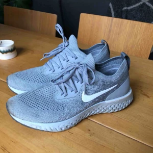  - Nike använda 3 ggr. Mer som en strl 39 