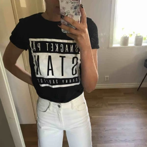  - svart tshirt / merch Danny saucedo  endast använd 1 gång. endast swish & frakt tillkommer!