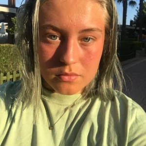 T-shorts, COS - Snygg T-shirt från COS