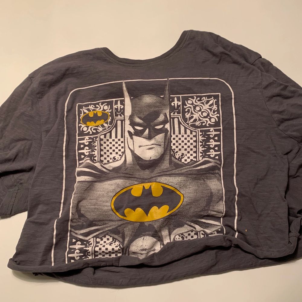 Klippt Batman T-shirt i storlek L men passar S-L. T-shirts.