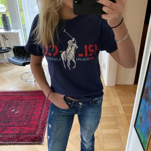 Ralph Lauren t-shirt  - Snygg t-shirt från Ralph Lauren, stl S💕