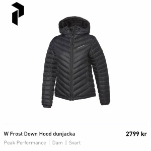 Säljer min Peak performance jacka i storlek sx  - Säljer min Peak performance jacka i storlek xs.