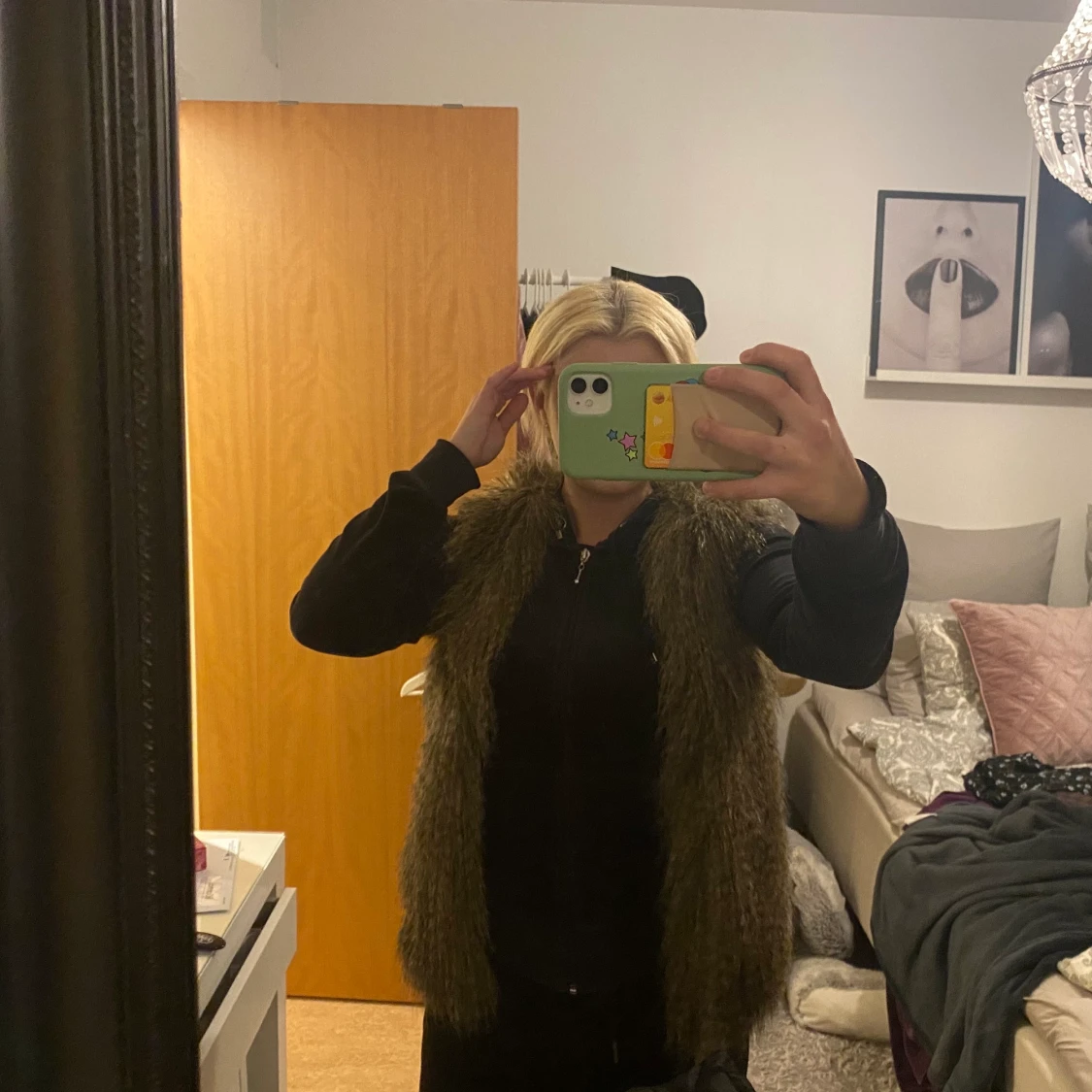 Fuskpäls väst - 91