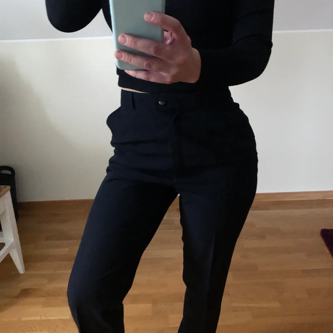 Mörkblå kostymbyxor strl 38 - 90