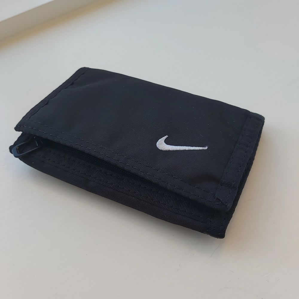 Nike plånbok - Nike | Plick Second Hand