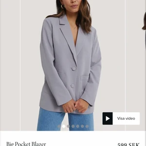 Blazer från nakd - Blazer i storlek 40. Sitter fint oversized på mig som har S. Säljer för 300kr ink frakt🤍