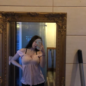 Odd Molly tröja - Odd Molly tröja. Strl 147 men sitter som S